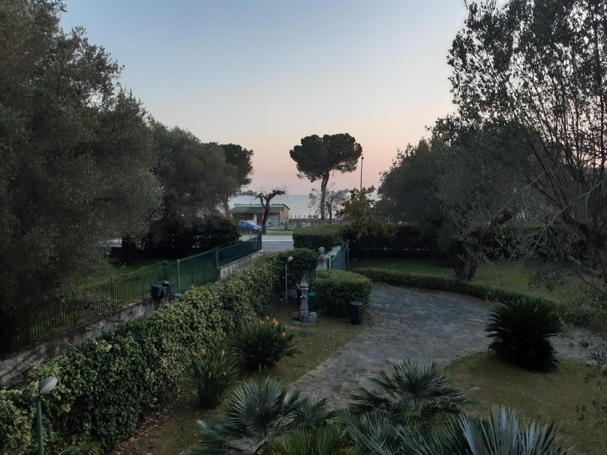 Villa Livia Villammare Buitenkant foto